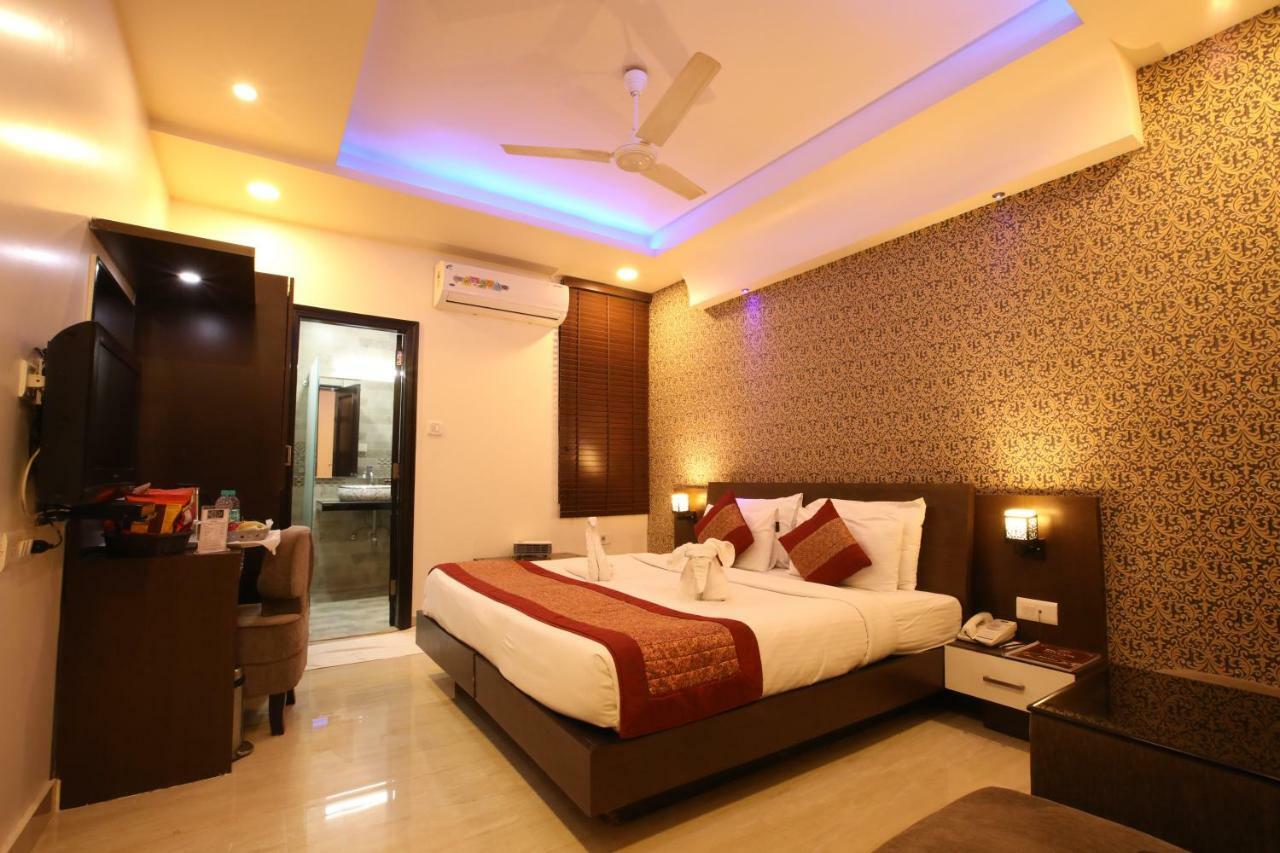 Hotel Surya International Delhi  Esterno foto